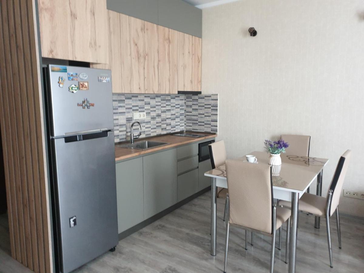 Lia'S Apartment In Orbi Batumi Luaran gambar